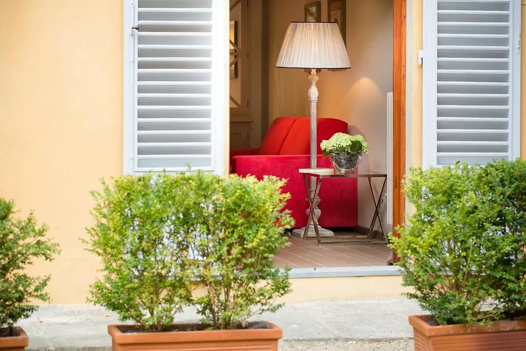 Apartment Mdr Numbersix Suites Florence